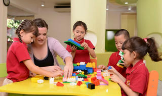 Trẻ bị bạo hành: Cũng có phần lỗi từ cha mẹ