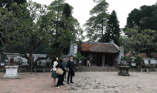 Di tích kém thu hút vì thiếu... chỗ gửi xe 