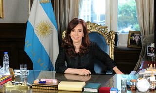 Argentina: Cựu Tổng thống Cristina Kirchner bị bắt