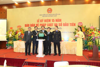 Báo Bảo vệ pháp luật kỷ niệm 15 năm ngày ra số đầu tiên
