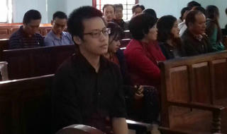 Giám đốc DN giả chữ ký tướng cảnh sát lừa tiền tỉ