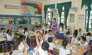 Dự kiến lương giáo viên cao nhất trong hệ thống thang bậc lương hành chính?