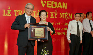 Vedan Việt Nam tri ân người lao động gắn bó 20 năm và 25 năm