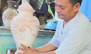 Những truyền nhân giữ lửa ở lò gốm làng Mỹ Thiện