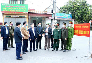 Hưng Yên hoả tốc yêu cầu kiểm soát phòng dịch với xe khách, xe tải 