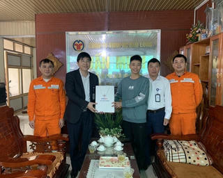 Điện lực Nam Định tri ân khách hàng sử dụng điện năm 2022 