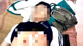 Nam Định: Một nam sinh lớp 11 bị đâm tử vong trên đường đi học về