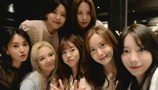 SNSD hát hit cũ trên sân khấu đặc biệt