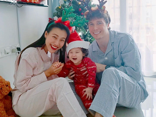 Á hậu Hoàng Oanh lần đầu tiết lộ cuộc sống mẹ bỉm "không như mơ"