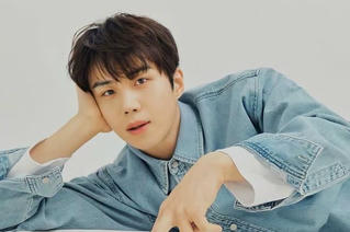 Kim Seon Ho xin lỗi, thừa nhận ép bạn gái phá thai