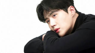 Hậu được "tẩy trắng", Kim Seon Ho xác nhận đóng phim điện ảnh
