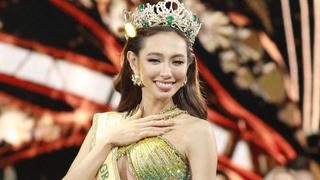 Tuổi thơ khốn khó của Thùy Tiên - người đẹp Việt đầu tiên đăng quang Miss Grand International 