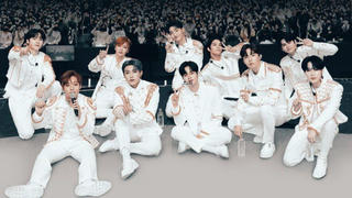 Vừa trở lại, Wanna One đã lập ngay kỷ lục