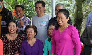 Phát triển sản phẩm OCOP với mô hình nông dân làm du lịch tại Bến Tre