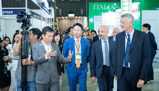 TP HCM: Khai mạc Triển lãm quốc tế lần thứ 16 về công nghệ xử lý, chế biến và đóng gói bao bì