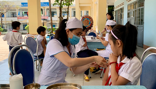 Quảng Trị dự kiến tiêm vắc xin phòng SARS-CoV-2 cho 69.712 trẻ từ 12 đến 17 tuổi