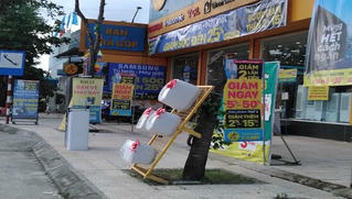 Thừa Thiên Huế: Dẹp hoạt động quảng cáo, rao vặt trái quy định… mọc như nấm