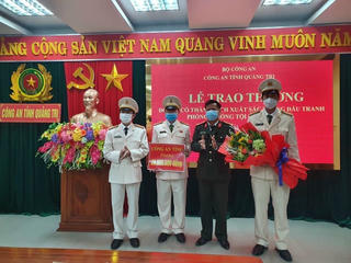 Quảng Trị: Khen thưởng lực lượng có thành tích bắt 2 vụ ma túy số lượng lớn