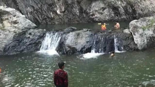 Đi tắm thác sau tiệc đám cưới, một nam thanh niên tử vong