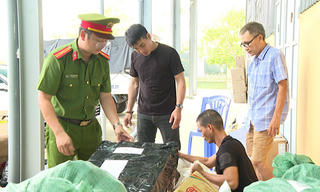 Liên tiếp phát hiện ô tô chở hàng không rõ nguồn gốc cho công ty chuyển phát nhanh Thuận Phong 