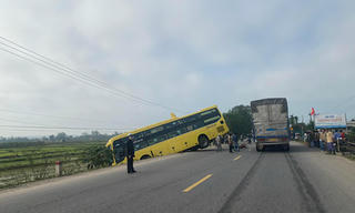 2 vụ tai nạn nghiêm trọng khiến 1 người chết, 2 người cấp cứu