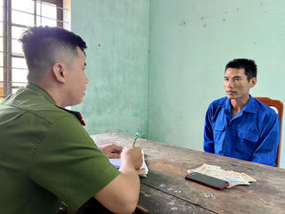 Huế: Bắt giữ đối tượng giả vờ xem đất rừng rồi cướp tài sản