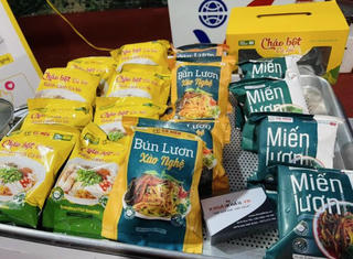 Cà Mèn Foods tiếp tục đưa đặc sản quê hương sang Mỹ