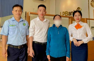 Nhân viên ngân hàng kịp thời ngăn chặn thành công vụ lừa đảo