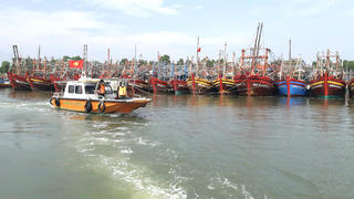 Quảng Bình yêu cầu tàu thuyền chủ động tránh khỏi vùng nguy hiểm của bão số 3