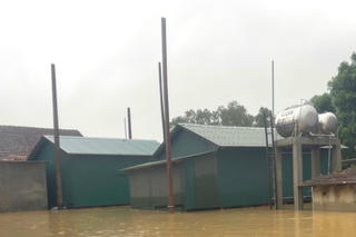 'Nhà phao' giúp người dân Tân Hoá yên tâm trong mùa mưa lũ