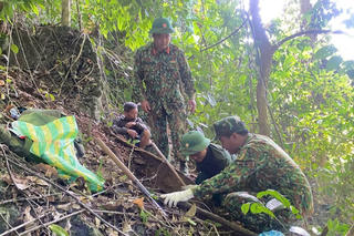 Phát hiện 2 hài cốt liệt sĩ kèm kẹp tóc ở Quảng Trị