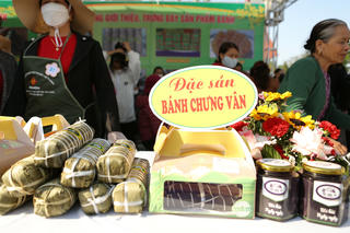 Độc đáo bánh chưng Vân (Hiệp Hòa – Bắc Giang)