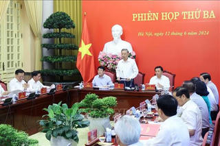 Chủ tịch nước Tô Lâm chủ trì phiên họp thứ ba Ban chỉ đạo Tổng kết 40 năm đổi mới