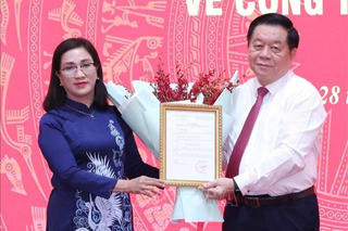 Bà Đinh Thị Mai được bổ nhiệm giữ chức vụ Phó Trưởng ban Tuyên giáo Trung ương