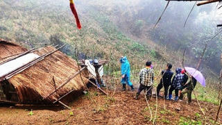 Một phụ nữ tử vong bất thường với nhiều vết đâm chém