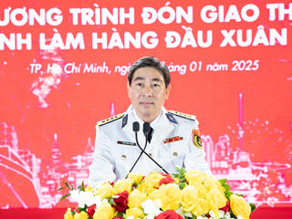 Tổng Công ty Tân Cảng Sài Gòn phát lệnh làm hàng đầu xuân Ất Tỵ 2025