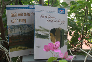 Thời Nay  ra mắt hai tuyển tập chạm vào trái tim bạn đọc