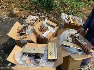 Lào Cai tiêu huỷ gần 3.000 bao thuốc lá không rõ nguồn gốc 