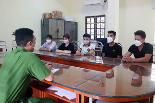 Lào Cai: Khởi tố vụ án và bắt tạm giam 2 đối tượng tổ chức sử dụng chất ma túy trong quán karaoke