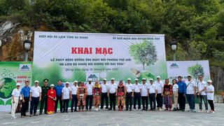  “Du lịch Hà Giang nói không với rác thải” hưởng ứng Ngày Môi trường thế giới