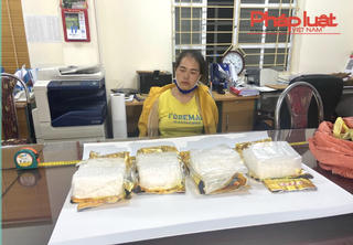 Bắt nữ quái mua bán, vận chuyển 4kg ma túy đá xuyên biên giới