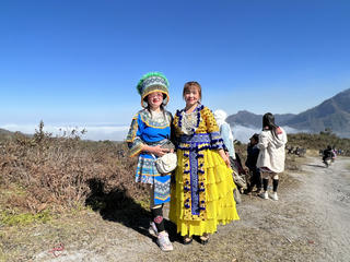 Rộn ràng du xuân cùng đồng bào vùng cao Y Tý 