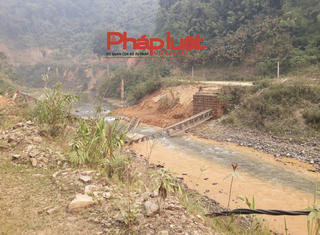  Mường Tè: Sập cầu tạm thủy điện Nậm Củm 4, một người tử vong