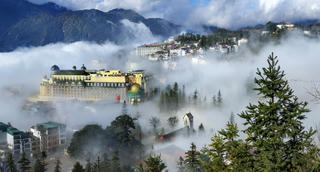 Khám phá miền đất ở Việt Nam được tạp chí du lịch Mỹ CNTraveller gọi là một trong những thị trấn nhỏ đẹp nhất thế giới