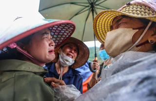 Nhận tiền quyên góp nhưng không chuyển ủng hộ người dân, bị xử lý thế nào?