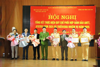 Lào Cai: Tổng kết công tác bảo đảm ANTT, ATGT đường sắt năm 2024 