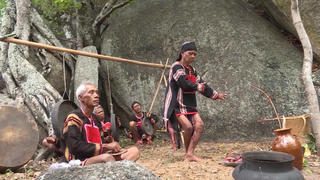 Độc đáo Lễ hội cầu mưa của Yang Pơtao Apui ở Gia Lai 