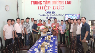 Người phụ nữ gieo tử tế cho đời – Trung tâm Dưỡng lão Hiệp Đức, Quảng Nam