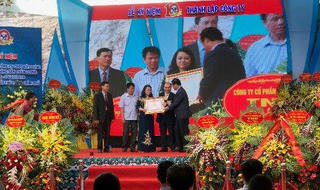 Thủ tướng tặng Bằng khen cho Công ty CP ĐTXD và Khai thác khoáng sản Thăng Long