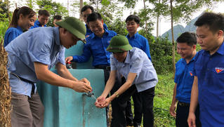 Tỉnh đoàn Thái Nguyên xây dựng 200 bể xử lý nước sạch cho đồng bào dân tộc thiểu số